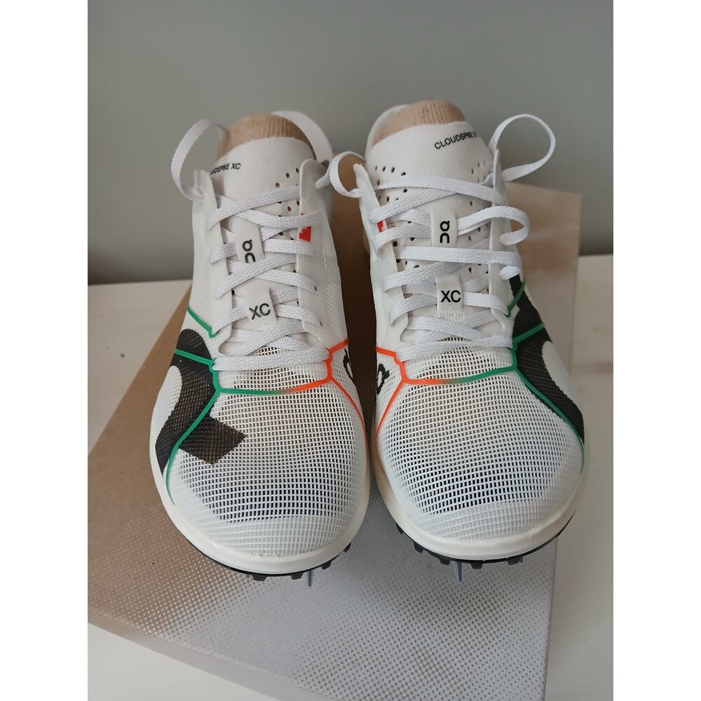 On Cloudspike XC womens size 5 - Picture 5 of 10